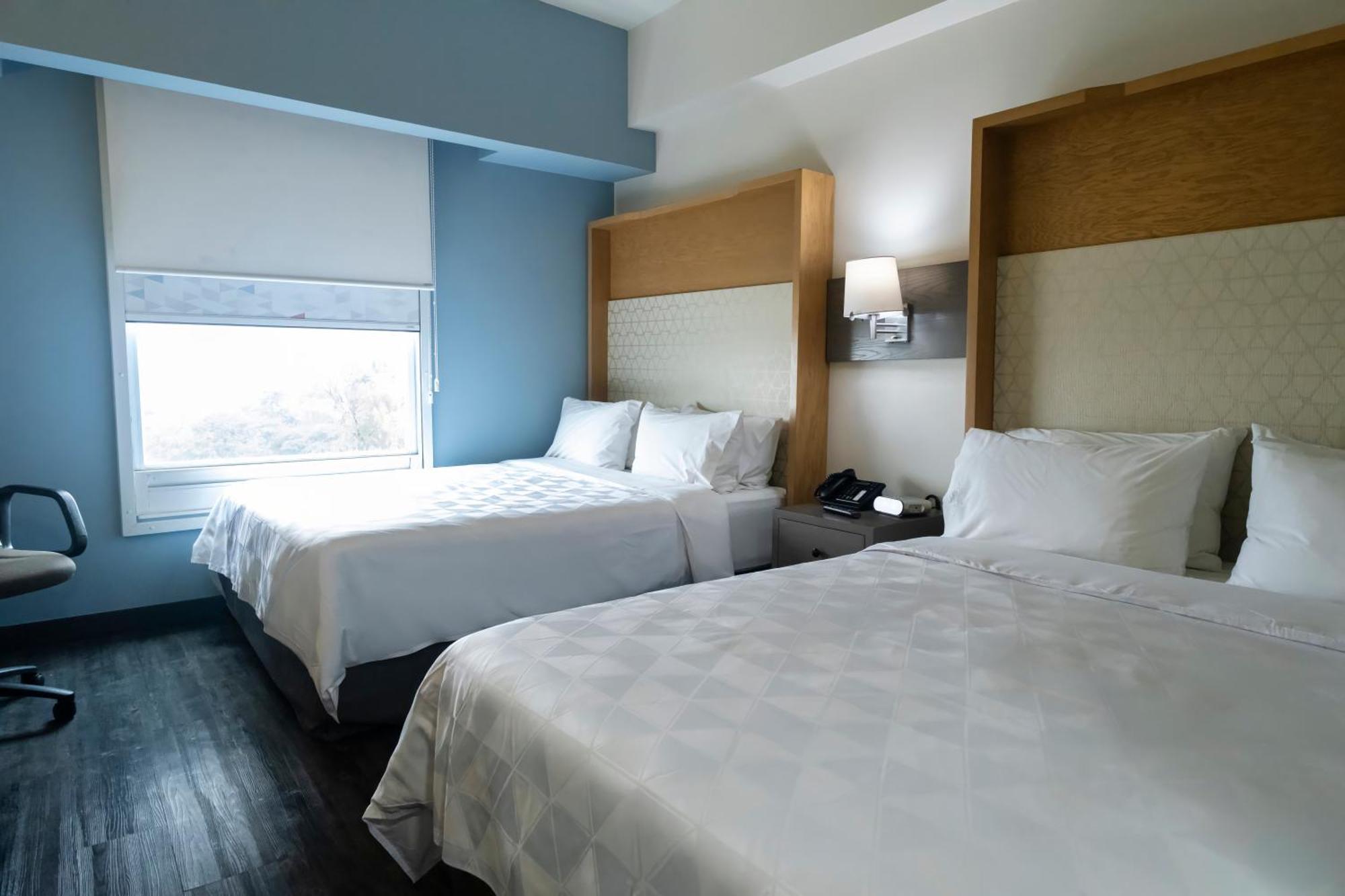 Holiday Inn Uruapan, an IHG Hotel Uruapan  Bagian luar foto